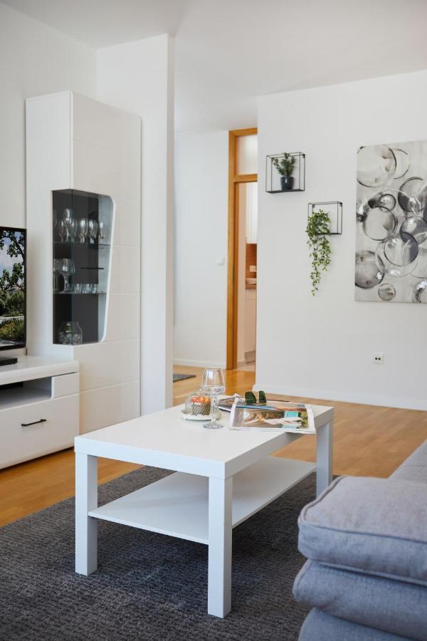 Spacious 2BDR Apartment near Business District Zagreb Exterior foto